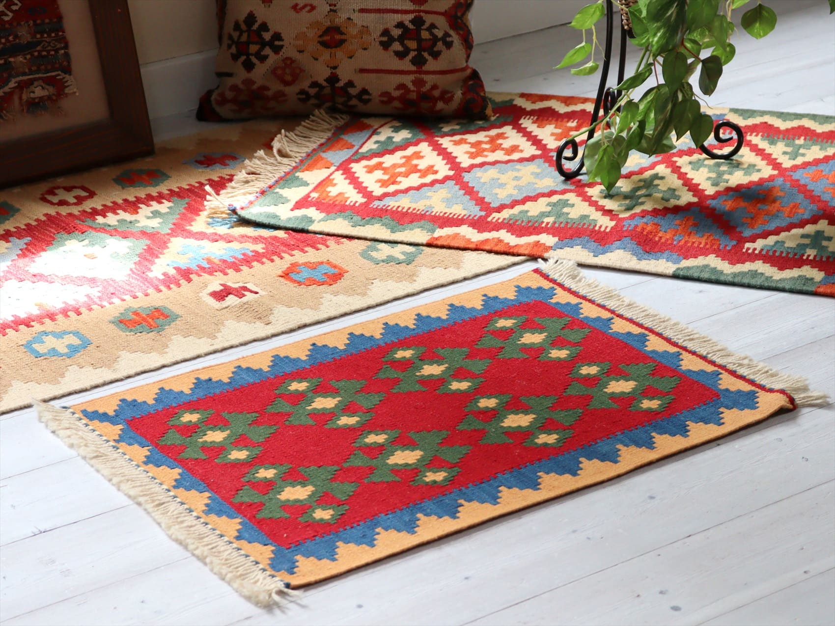 ペルシャキリム シラーズ産 カシュカイ族 ウール100% 手織り ペルシャ絨毯-