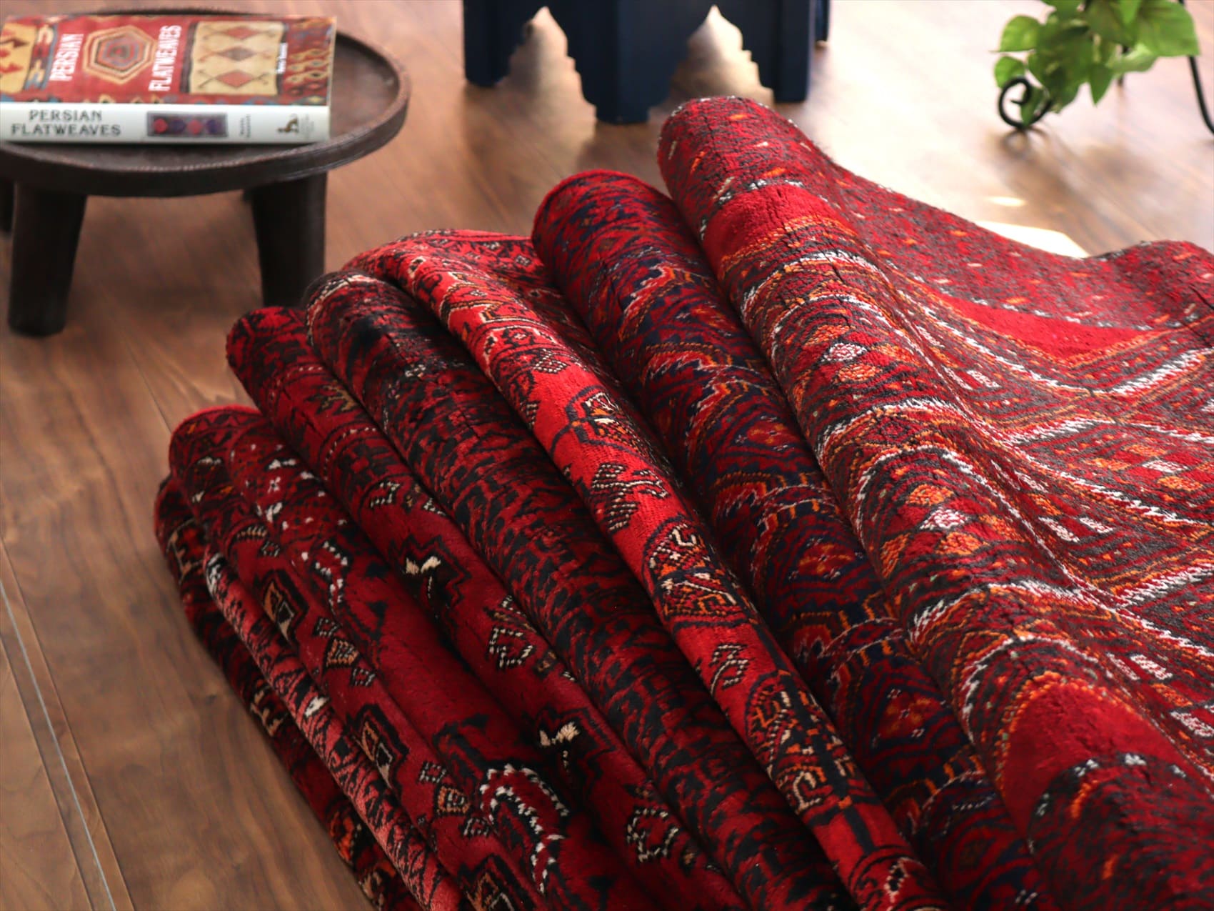 ギャッベ（ギャベ）専門店 インプレッションオブギャッベ 部族絨毯 トライバルラグ189×97cm 連続する幾何学模様 バルーチ