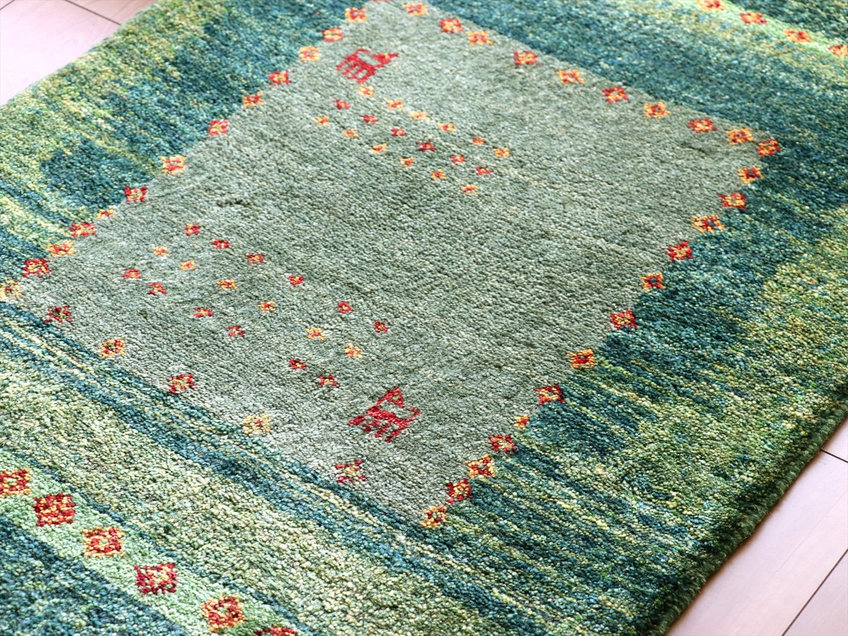 ペルシャ絨毯 部族 トライブ ラグ 草木染め - カーペット